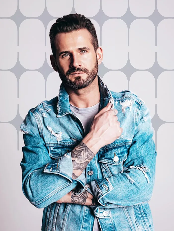 Modelo homem em retrato editorial