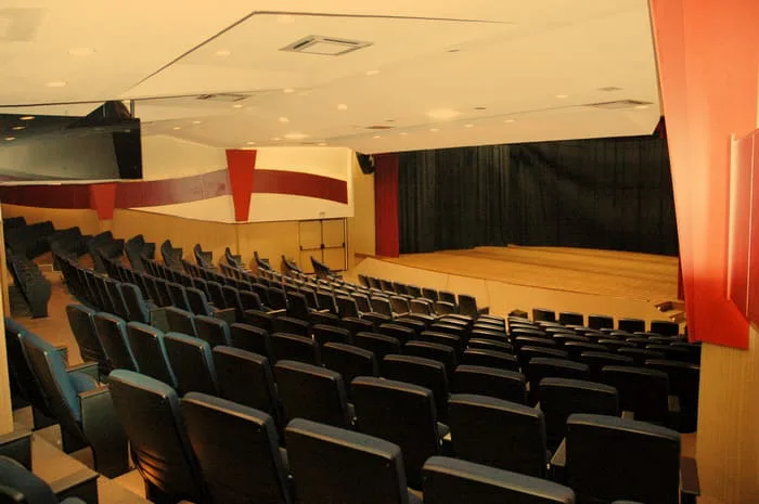 Vista fundos Teatro do Cescb